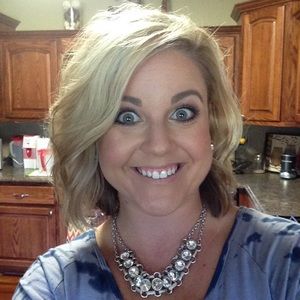 Meet your Posher, Pamela