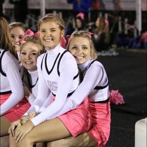 Meet your Posher, Evelyn - Picture 1 of 1