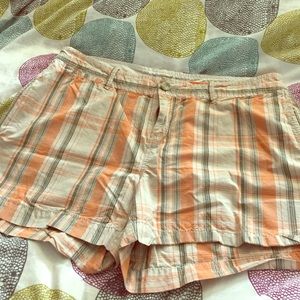 Low rise plaid shorts