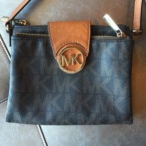 MICHAEL Michael Kors Large Fulton Crossbody