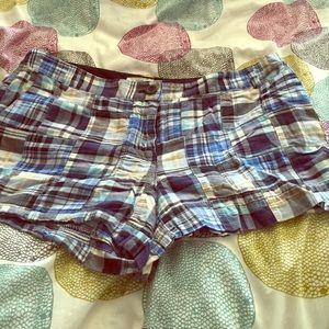 Low rise blue plaid shorts