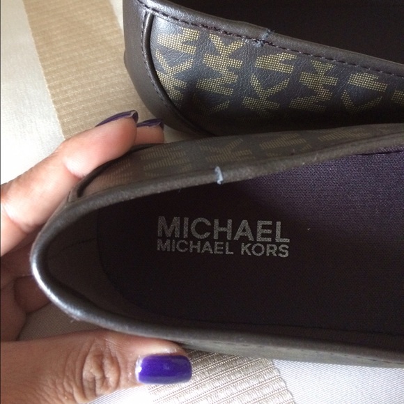 Michael Kors Flats - Picture 2 of 4