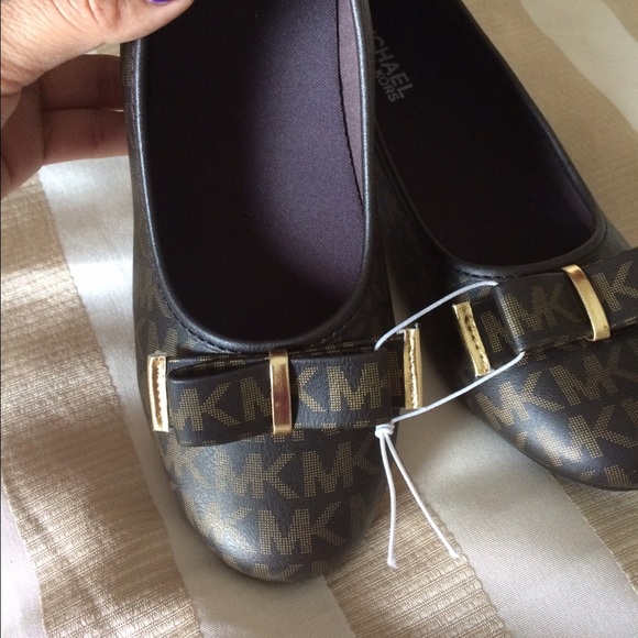Michael Kors Flats - Picture 4 of 4