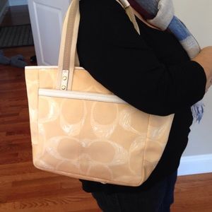 Coach authentic / summer canvas