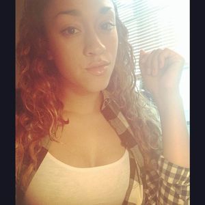 Meet your Posher, Maia