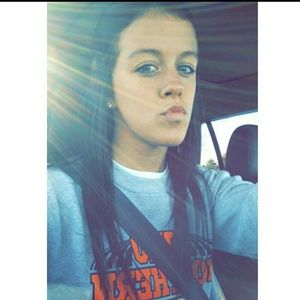 Meet your Posher, Macy