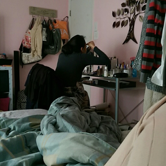 Meet your Posher, Vi