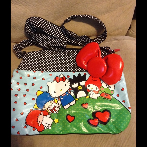 Hello Kitty cross body