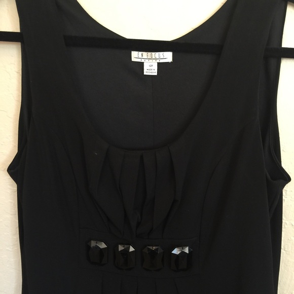 Dress - Picture 3 of 3