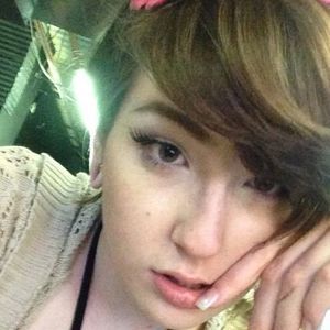 Meet your Posher, Elle