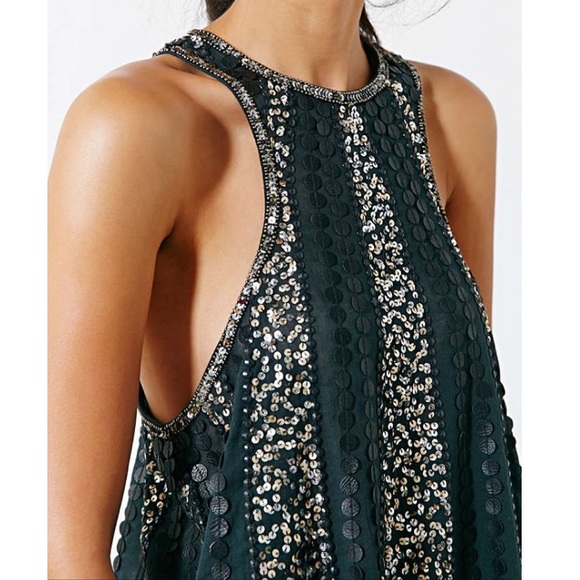 Urban Outfitters Tops - Pins and needles tank top