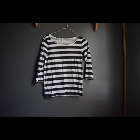 Striped 3/4 Sleeve Shirt