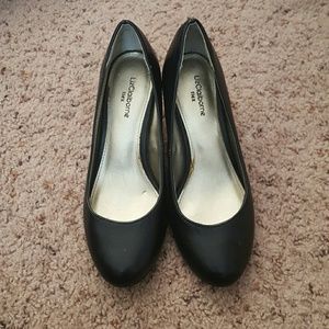 Liz Claiborne Flex Pump