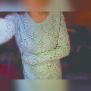 Mint green sweater 💚💚