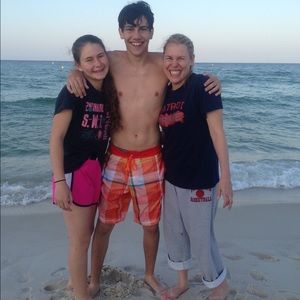 Meet your Posher, Nina