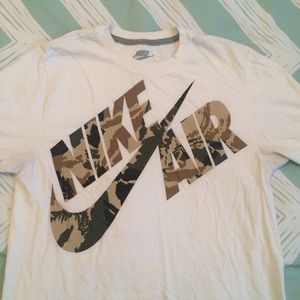 Nike camo! MENS Small