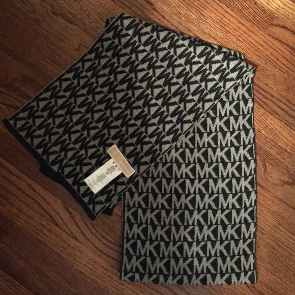 Michael Kors Scarf
