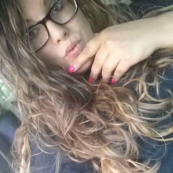 Meet your Posher, Brittany - Picture 1 of 1