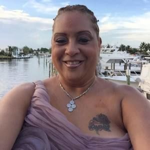 Meet your Posher, Jeanette