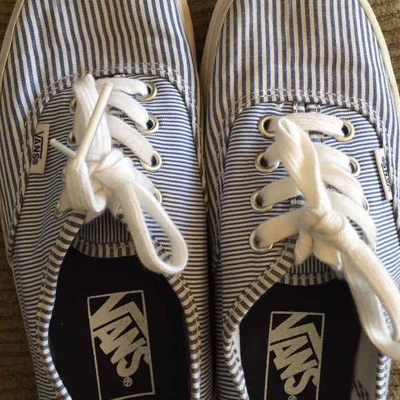 SOLD - Picture 4 of 4