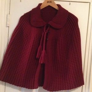 Beautiful merlo colored cape