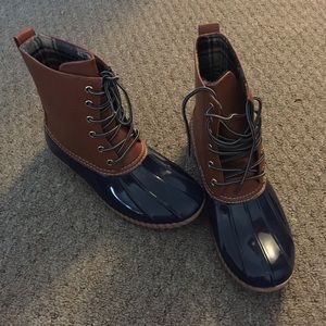 BRAND NEW STEVE MADDEN BOOTS!!!