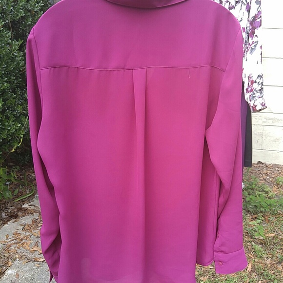 Express Raspberry Portofino Blouse - Picture 3 of 4