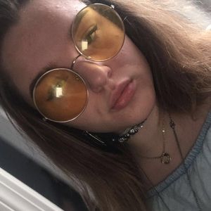 Meet your Posher, Brynn