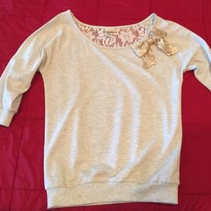 Daytrip top with lace back - medium