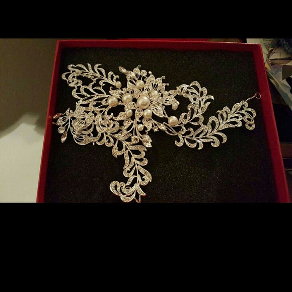 Head piece