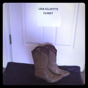 Coconuts women 6.5 cowboy boots