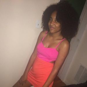 Meet your Posher, Monica