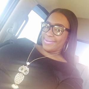 Meet your Posher, Constance