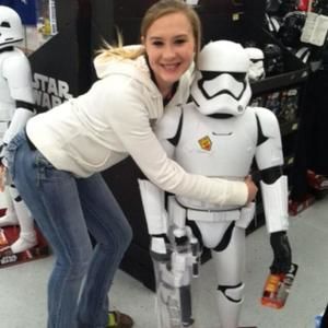 Meet your Posher, Delia