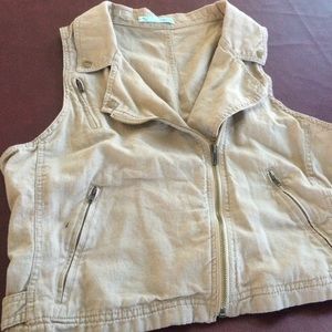 Khaki vest