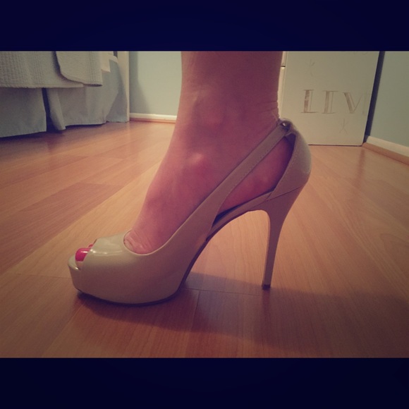 Worthington Peep-Toe Pumps