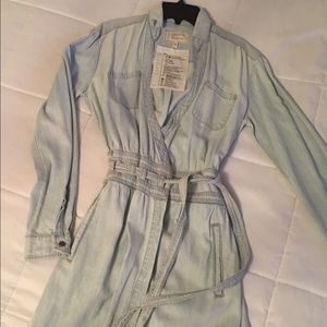 NWOT DVF denim wrap dress