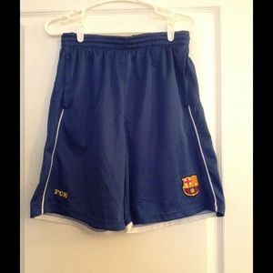 Men's size medium soccer shorts