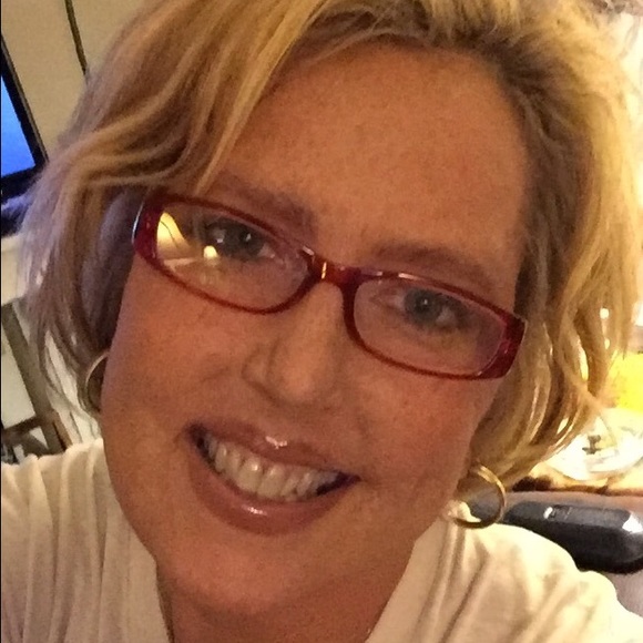 Meet your Posher, Paige