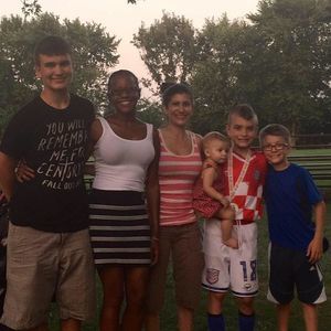 Meet your Posher, Nadine