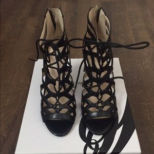 Nine West Lace Up Heels 7.5