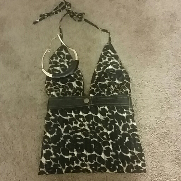 Top - Picture 1 of 1
