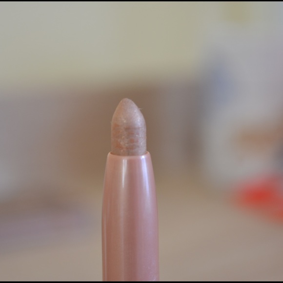 Stila smudge crayon in antique