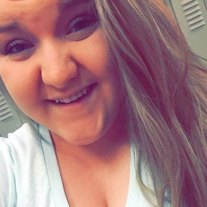 Meet your Posher, Kylee