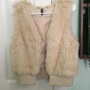 Fur vest