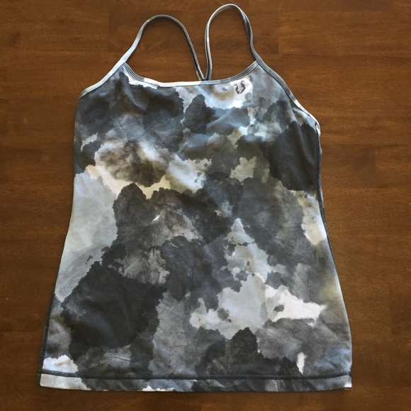 Lululmon yoga top. Size 10