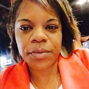 Meet your Posher, Lynnette