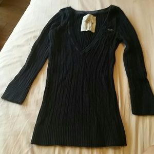 Hollister v neck sweater