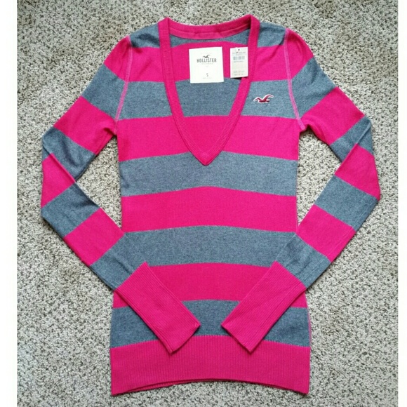Women's Hollister Sweater *NWT*