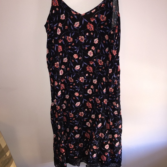 Knee length, cami dress - Picture 1 of 1
